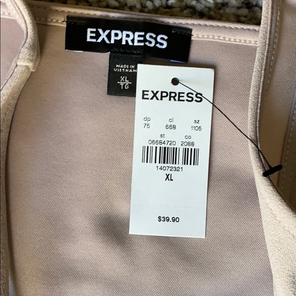 NWT Express blush square neck bodysuit - Picture 3 of 4